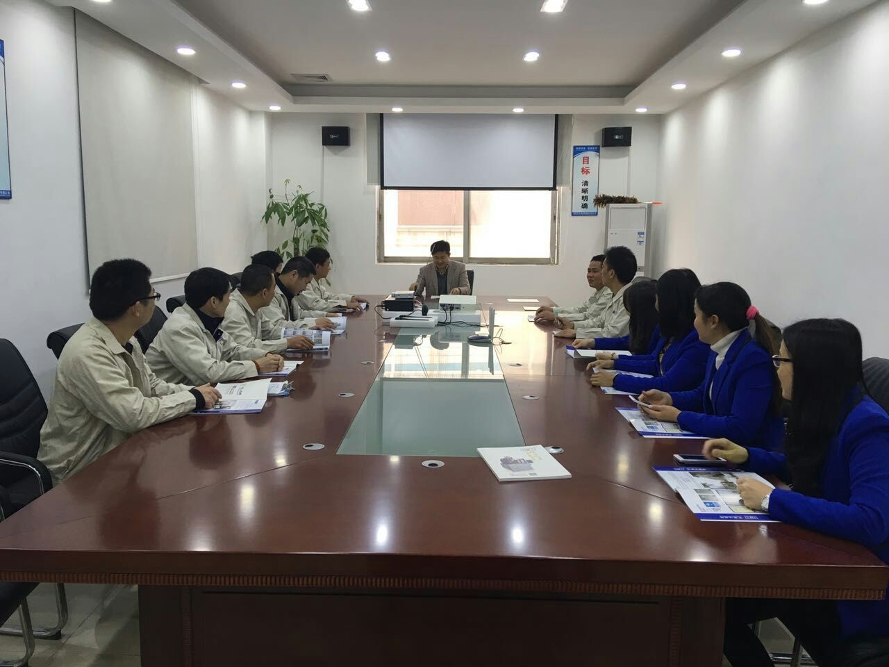 Çin Dongguan Jintong Plastic Machinery Co., Ltd. şirket Profili