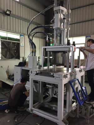 85T LSR Enjeksiyon Kalıplama Makinesi Çift Kaydırma Şatöl Enjeksiyon Kalıplama Makinesi 21.6KW