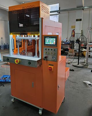 Üretim tesisi için sıcak erimiş düşük basınçlı enjeksiyon kalıplama makinesi JTT-100-DLZ