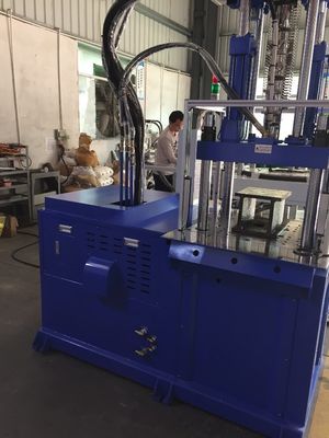 200MM Açılış Vuruşu 55T 2 Çalışma Masasıyla Hidrolik Dikey Enjeksiyon Kalıplama Makinesi