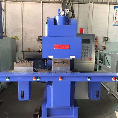 Hidrolik Çift Kaydırma Enjeksiyon Kalıplama Makinesi 85T 267 Cm3 Teorik Çekim Hacmesi