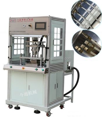 200mm Arasındaki Uzaklık Bağlama Çubukları Düşük Basınçlı Plastik Enjeksiyon Kalıplama Makinesi JTT-100
