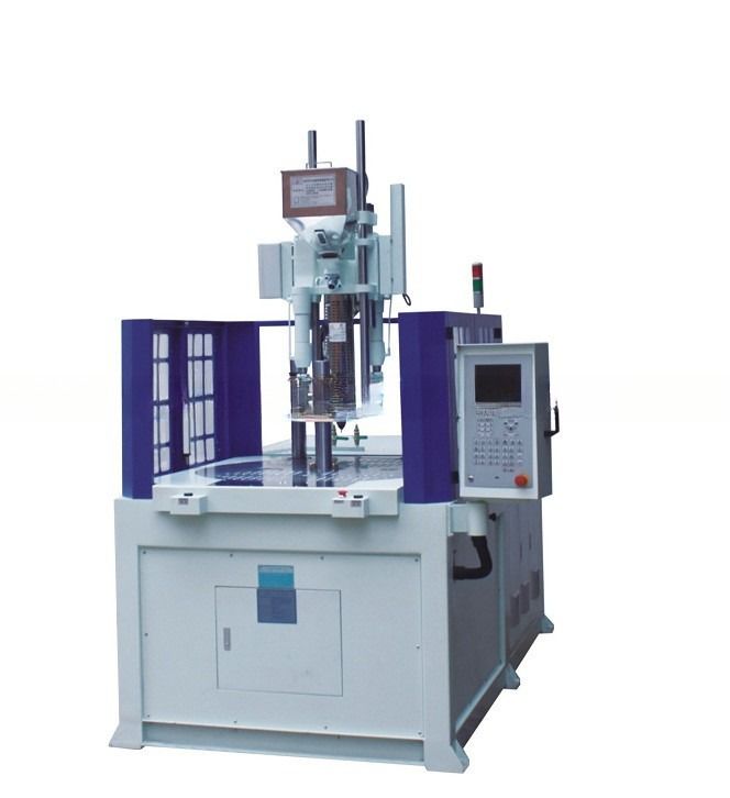 55T Dikey Plastik Enjeksiyon Kalıplama Makinesi 1.8T Ejeksiyon Gücü için 40mm vida çapı